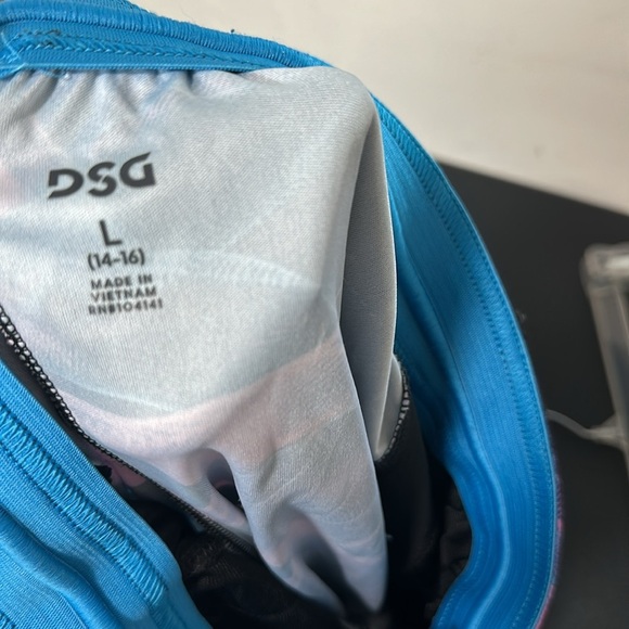 DSG boys shorts - Picture 3 of 3